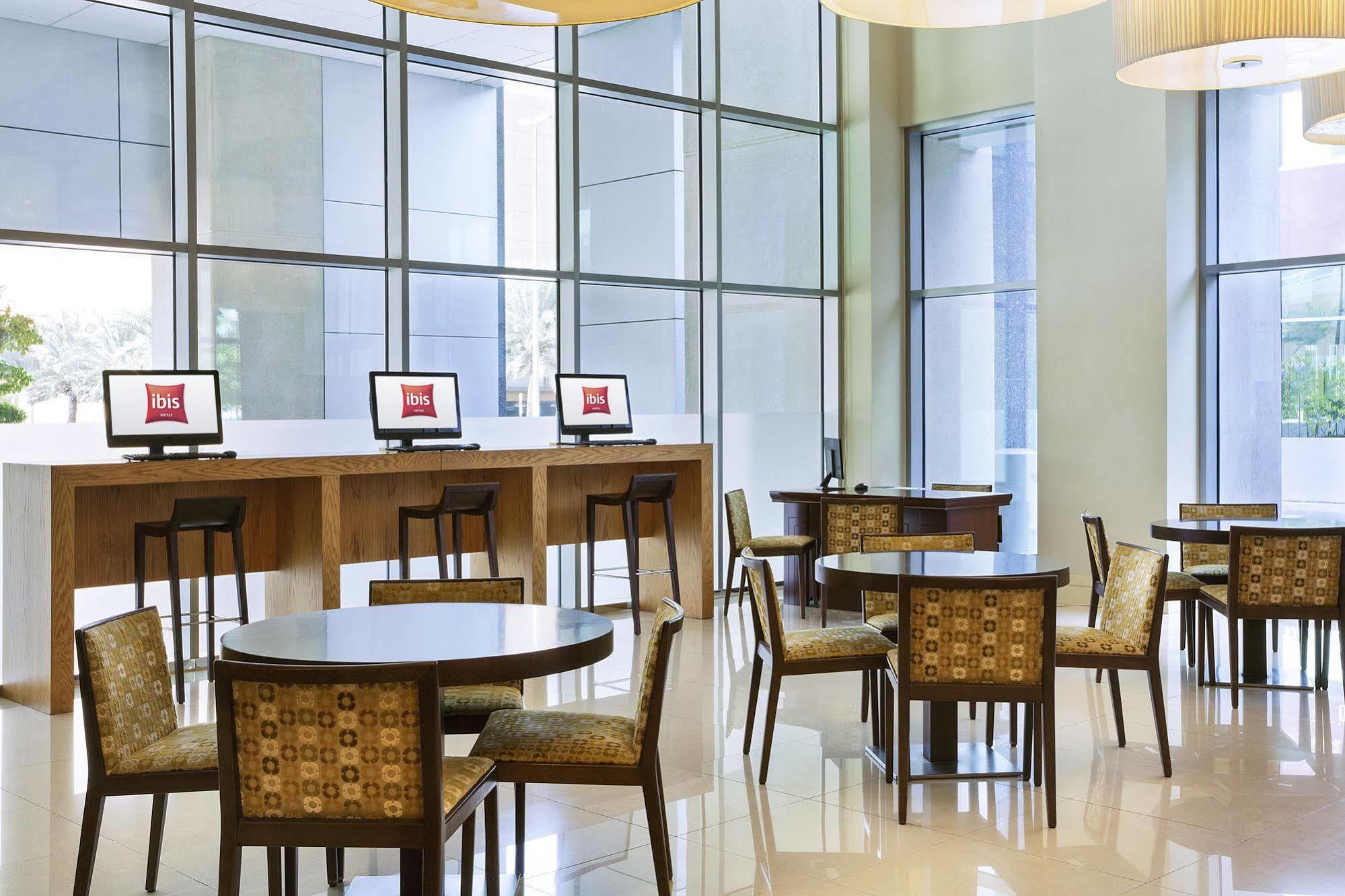 Ibis Deira Creekside होटल 3*